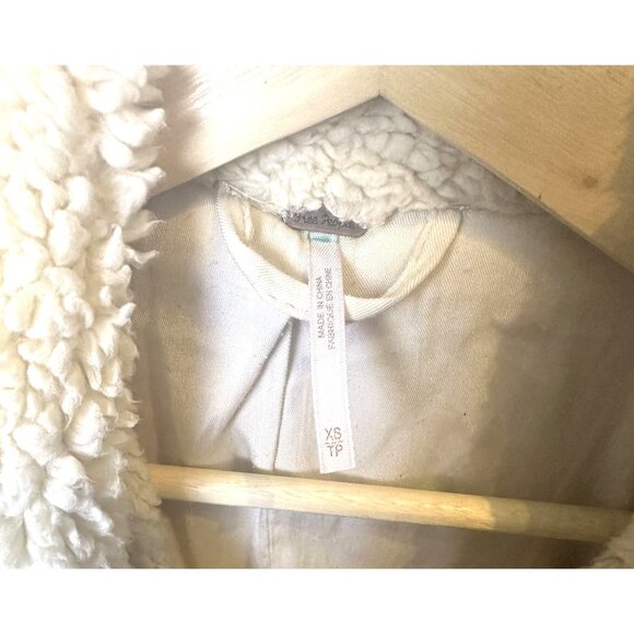 Free People Teddy Sherpa Pea Coat Oatmeal XS Cozy & Soft Double Breasted Jacket - Picture 8 of 11